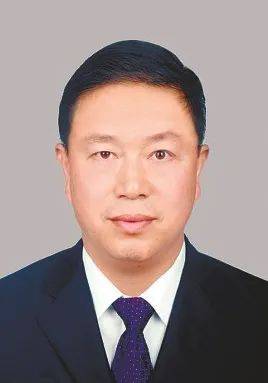 云南省红十字会原党组成员、副会长田华兵，主动投案，曾任纪委书记
