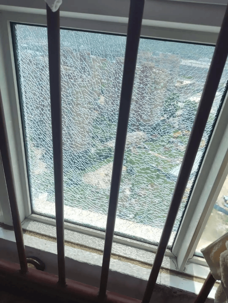 河南连发82条高温红色预警！家中玻璃“热炸”，大鹅热死在水塘