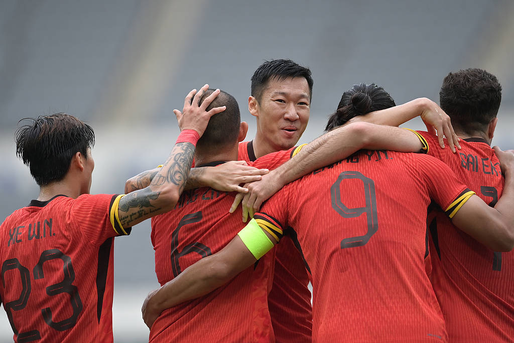 东亚杯-黄政宇首球 国足两中门框1-0中国香港获季军