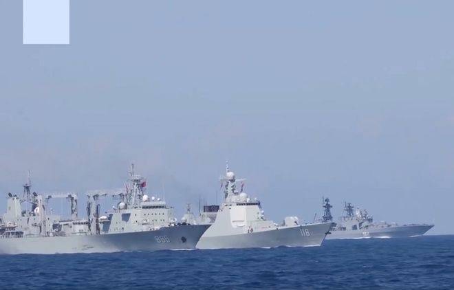 美军刚对黄岩岛下手，美国门口发现中俄舰队，下一幕惊出冷汗